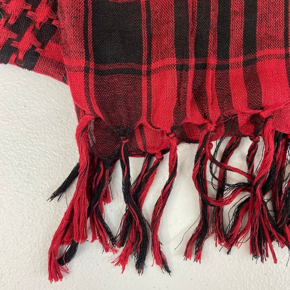 Adult red black checkered plaid tassel fringe‎ thin knit fashion wrap scarf soft - Picture 2 of 4